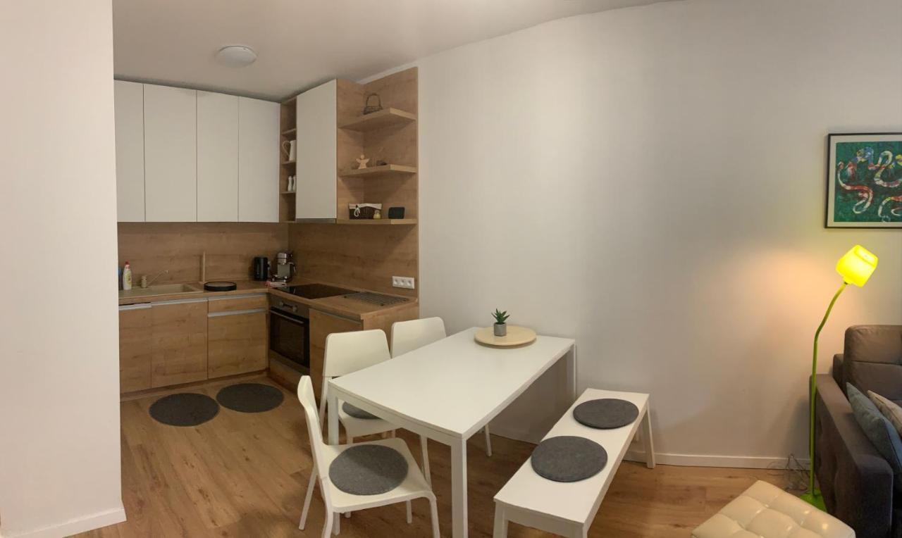 Apartman Jelen Chopok Juh-Trangoska Tale Eksteriør billede